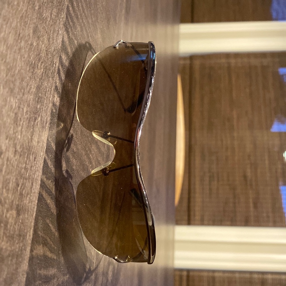 Stylish and sporty Arnette glasses. Perfect for sports. Perfect condition!